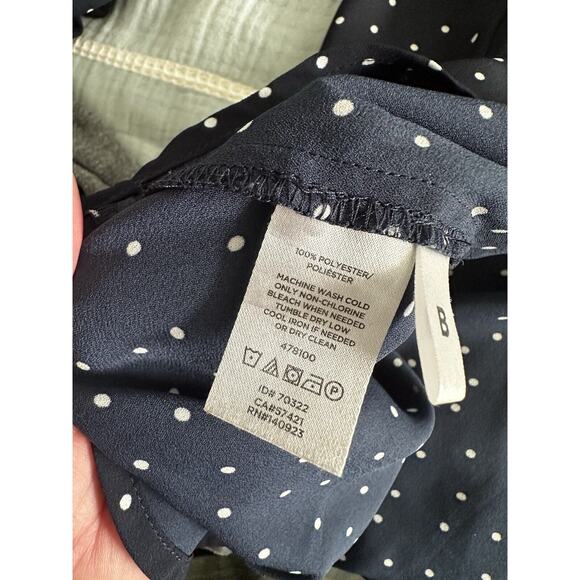 Loft Long Sleeve Collarless Button Down Blouse Navy Blue White Polka Dot Large - Picture 6 of 6
